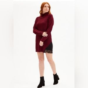 NEW Burgundy & Black Lace Cutout Turtleneck Sweater Dress M